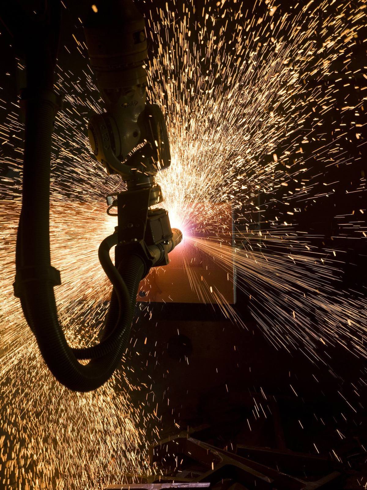 Robotic manufacturing process